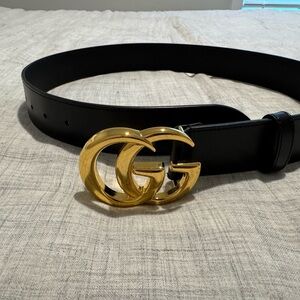 Gucci Black Leather Belt with Gold Double G Buckle